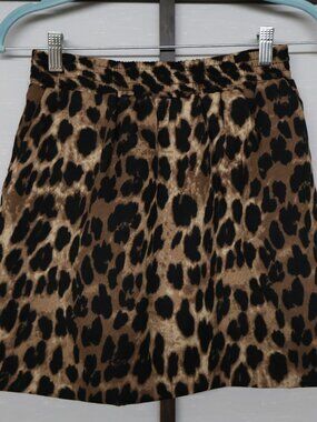 AMISU Leopard Print Mini Skirt Size 6 Tan Brown Black